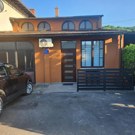 Studio Apartman Borlin Karlovac Exterior photo